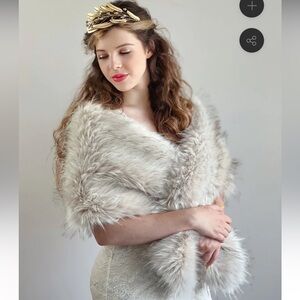 BLUSH WITH BLACK TIPS FAUX FUR WRAP SHAWL